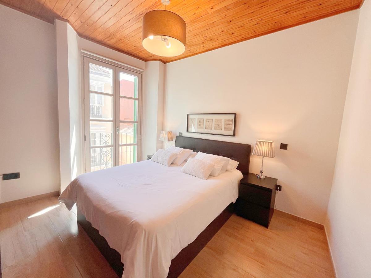 Homely Malaga Carreteria Con Piscina Ngoại thất bức ảnh